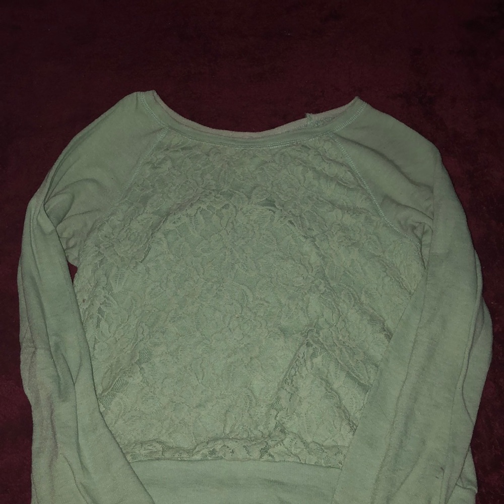 Teal lace long sleeved shirt